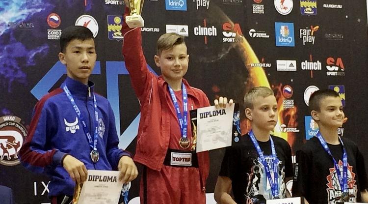 Белгородский школьник выиграл Кубок мира по кикбоксингу