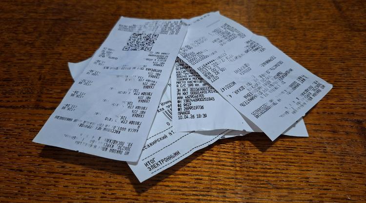 Чем опасны бумажные чеки?