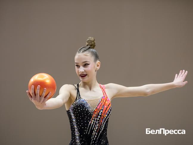 В СЦ «Сирень» проходит чемпионат Белгородской области по художественной гимнастике