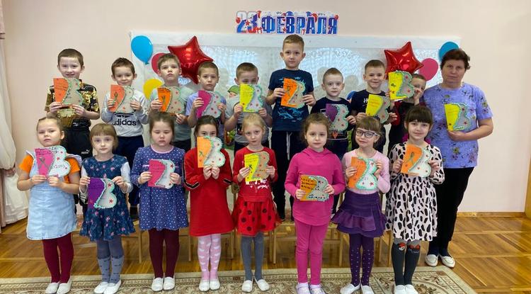 Защитники Родины…