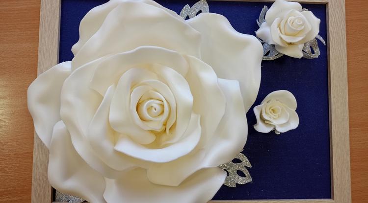 А моя мама самая-самая!