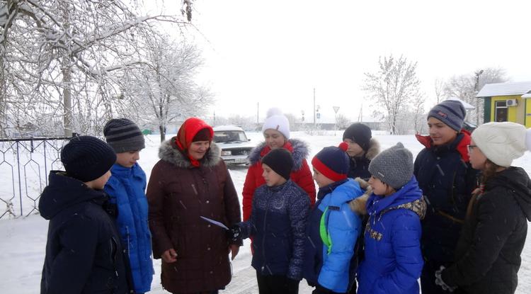 Ровеньские школьники провели акцию «День Героев Отечества»