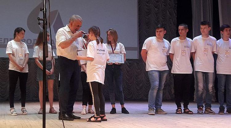 Воспитанница Дома детского творчества Чернянки стала призёром на чемпионате «Абилимпикс»
