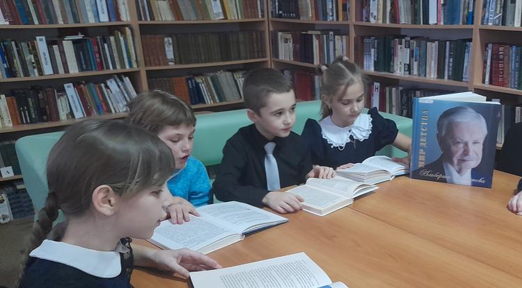 Добрый мир чудесных книг Альберта Лиханова