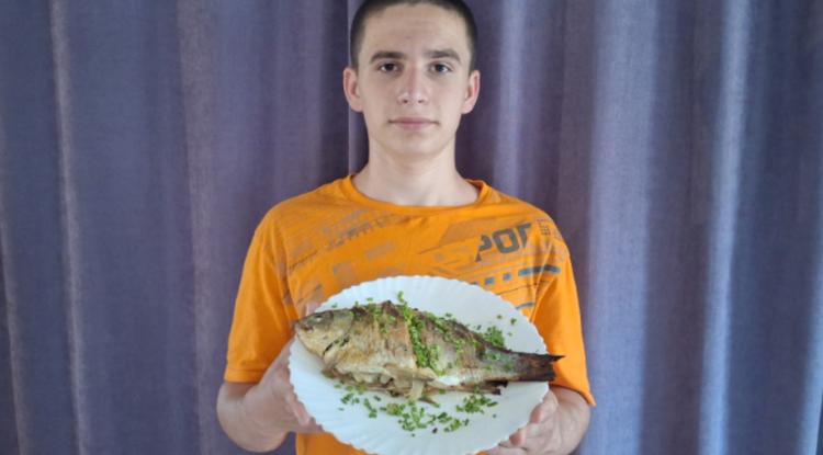 Запечённый карась Запечённый карась