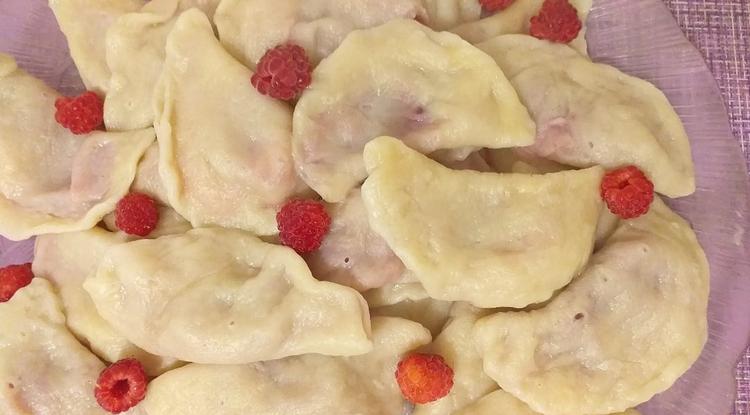 Малиновые вареники Малиновые вареники