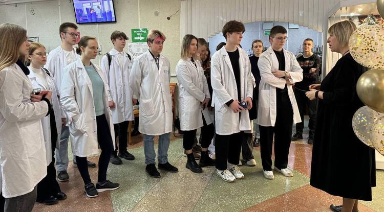 «Врач, учёный, академик»: белгородским школьникам рассказали о Евгении Павловском