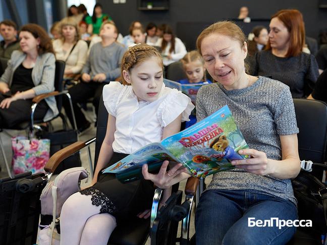 В Белгороде наградили победителей конкурса «Цифровой компас – курс на безопасность»