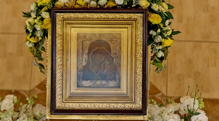 Путеводительница России: история Казанской иконы, ставшей символом единства