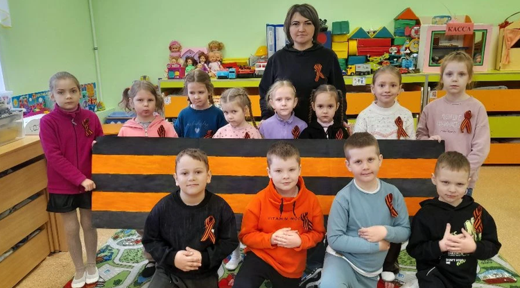 В Прохоровке присоединились к Всероссийской акции «Георгиевская лента»