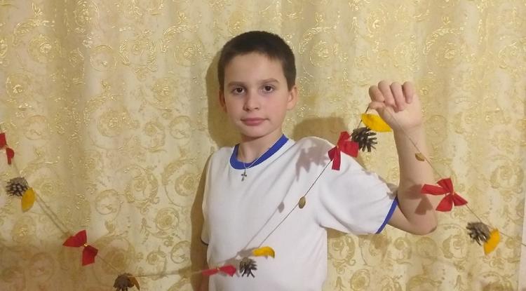 Гирлянда из шишек Гирлянда из шишек