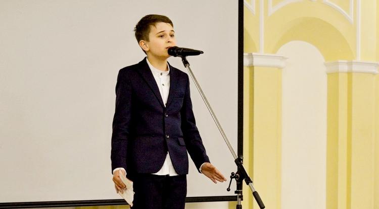 В Белгороде прошёл региональный конкурс чтецов «Слово о Великой Победе»