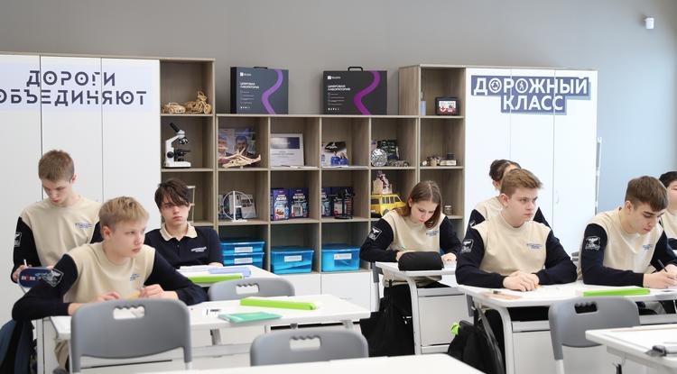 Змейка на автогрейдере