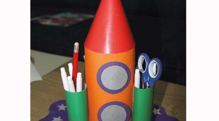Ракета-карандашница
