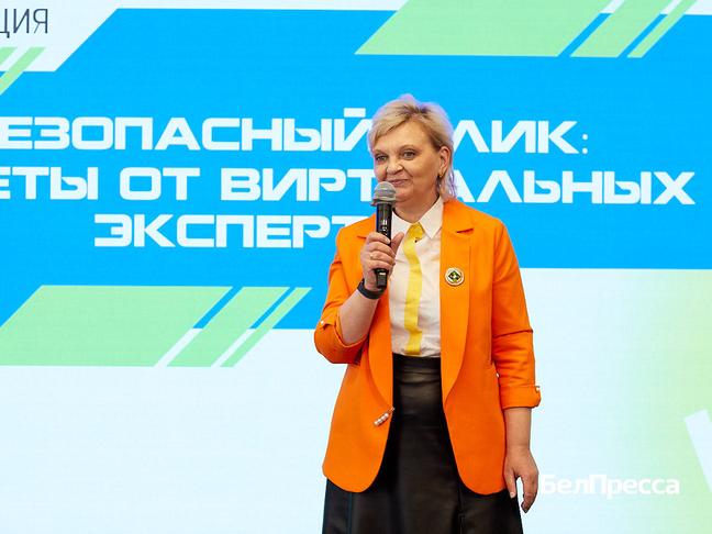 В Белгороде наградили победителей конкурса «Цифровой компас – курс на безопасность»