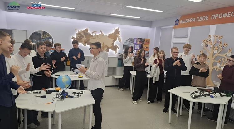 Старооскольцы вошли в число победителей проекта «Академия лидерства. Наставники»