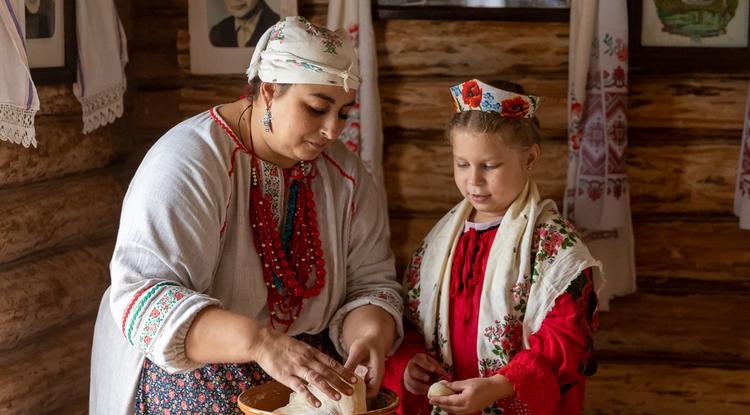 Куклы-травницы и ароматные чаи