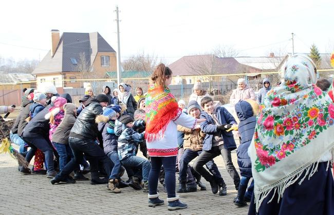 Идёт Матушка-весна, отворяйте ворота!