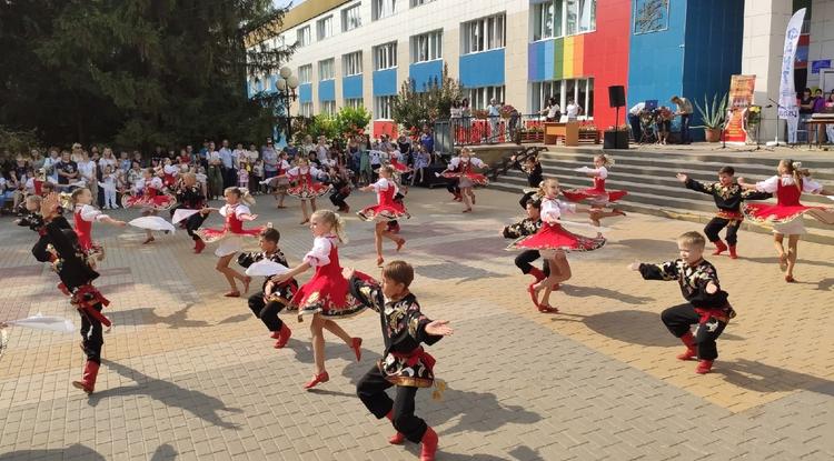 И снова Дворец распахнул свои двери