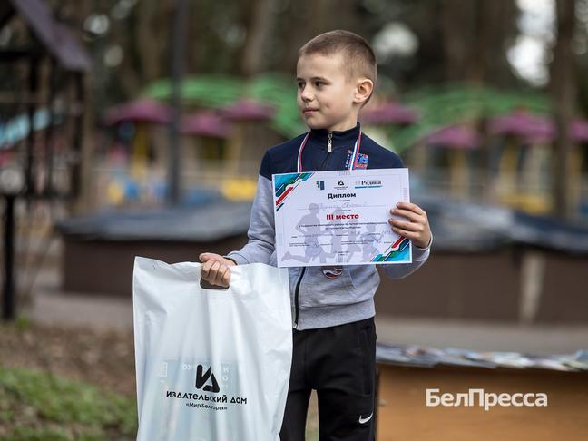 Около 100 юных спортсменов приняли участие в кроссе на призы газеты «Родина» в Ивне