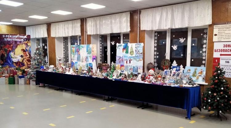 Выставки к Новому году и Рождеству Христову в белгородских школах