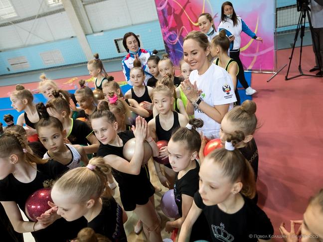 Олимпийские чемпионы провели мастер-классы для белгородских гимнастов