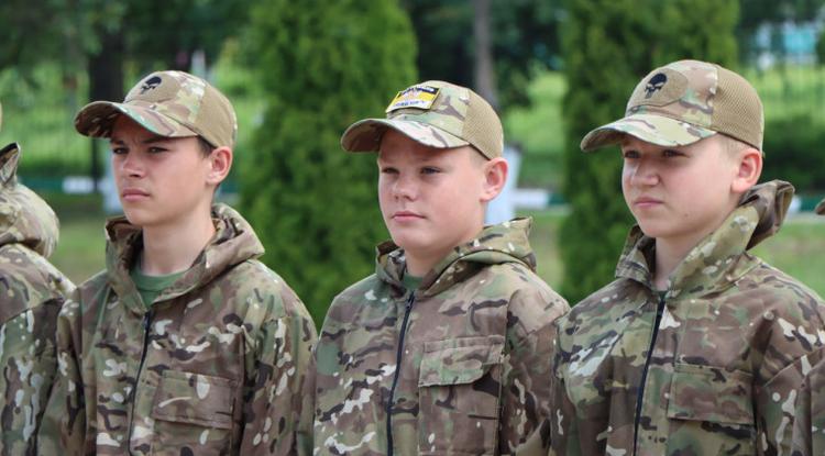 В Прохоровском районе открыли лагерь военно-патриотической направленности «Патриот»