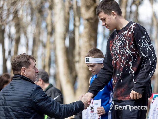 Около 100 юных спортсменов приняли участие в кроссе на призы газеты «Родина» в Ивне