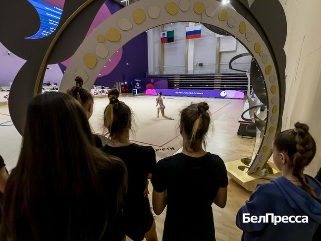 В СЦ «Сирень» проходит чемпионат Белгородской области по художественной гимнастике